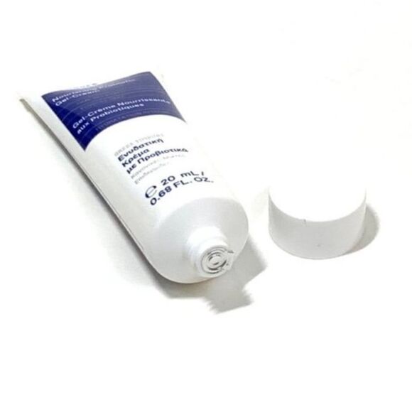 Korres Greek Yoghurt Nourishing Probiotic Gel-Cream - Picture 1 of 2